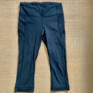 Lululemon Black Cropped Leggings